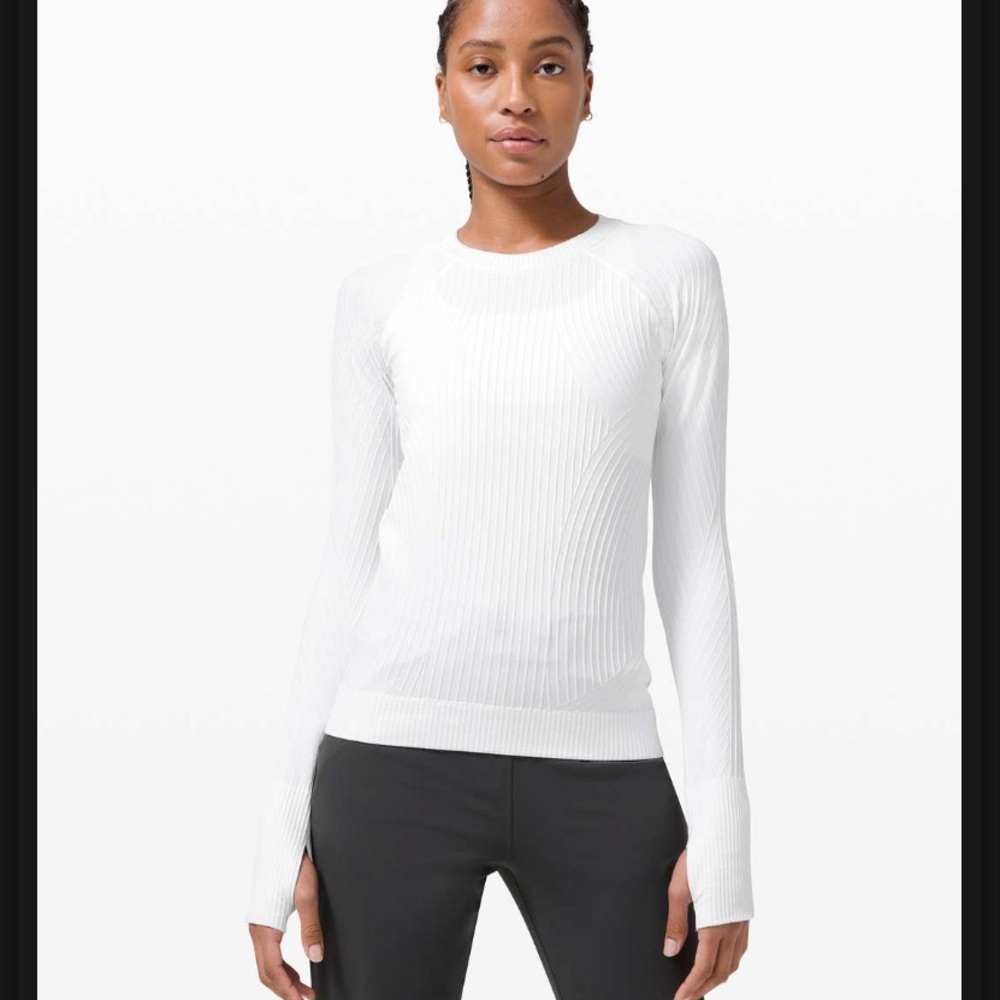 BNWT! Lululemon size 4 Rest Less Pullover 🧘‍♀️